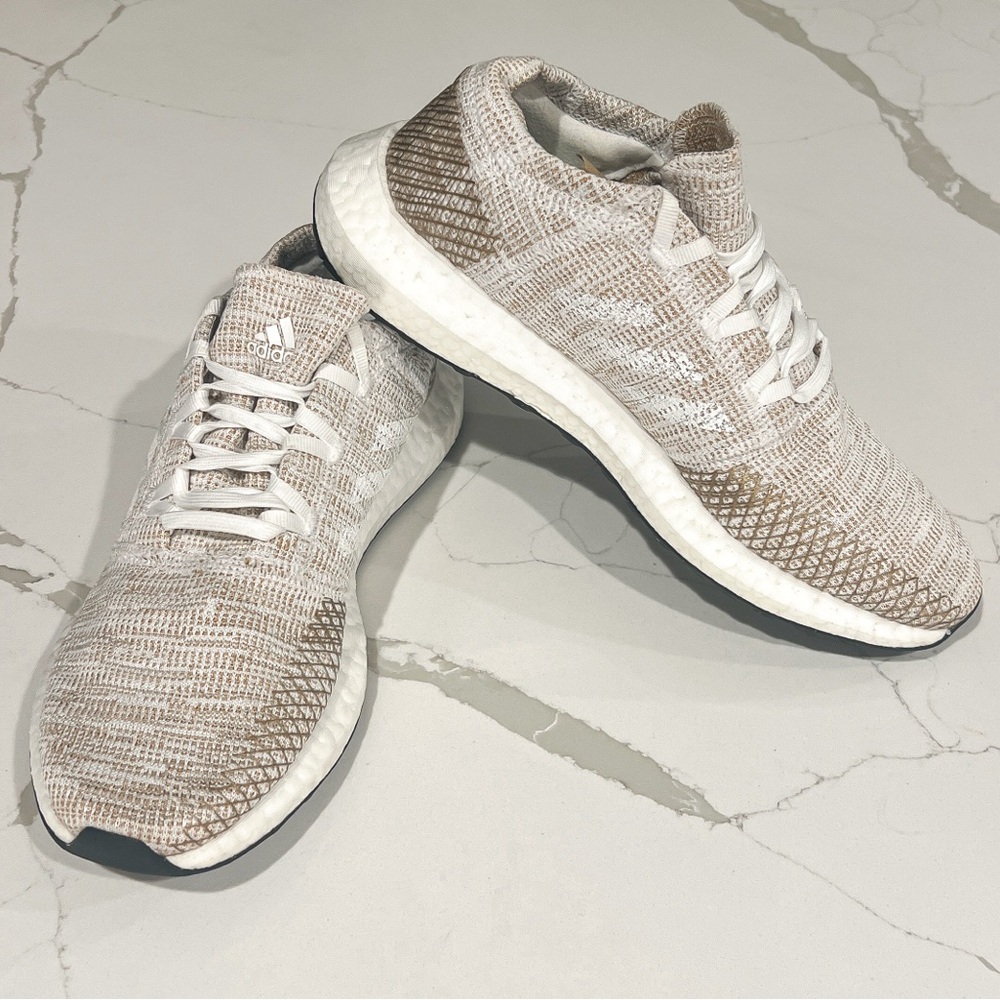 Adidas PureBOOST Go White Ash Pearl Orange Running Athletic Sneakers G54519 Sz 9